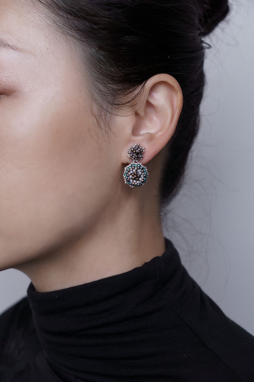 1黑頭_綠色羅斯雪人耳環_棚