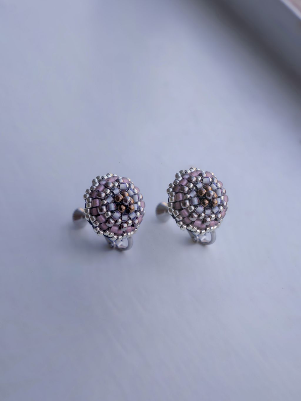 LL_白頭_單粉_白