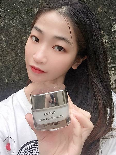 【繁花萃】花妍極致修護凝霜❤️換季保養品推薦🛍高級乳霜極致寵愛肌膚💕