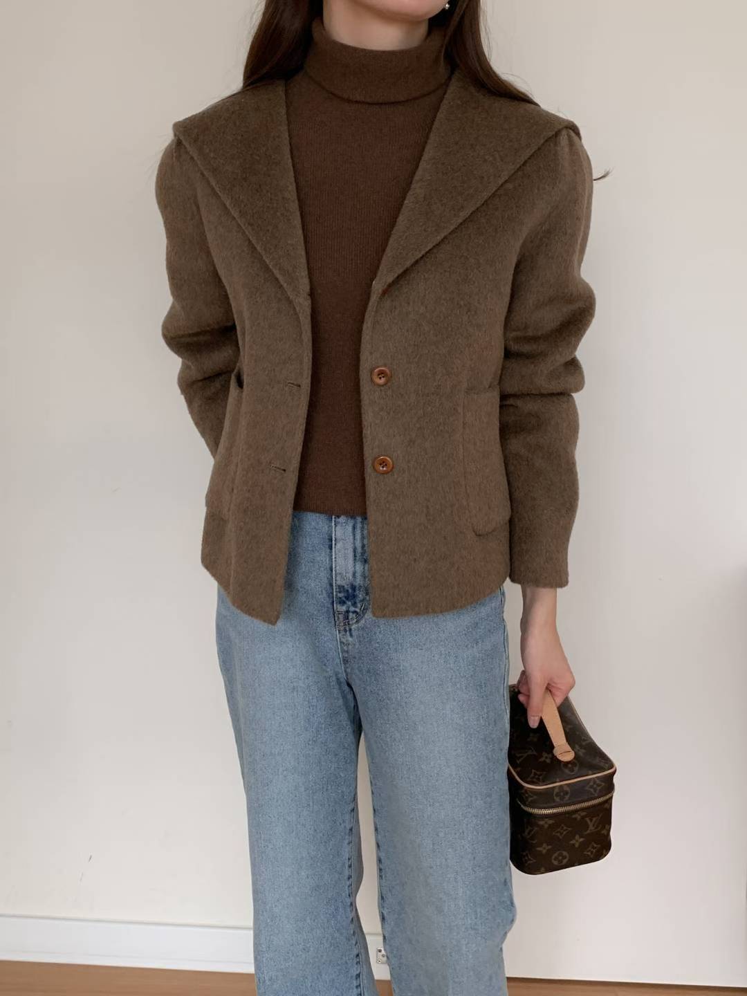 3761504077e002d6e9f3e4f49219d589