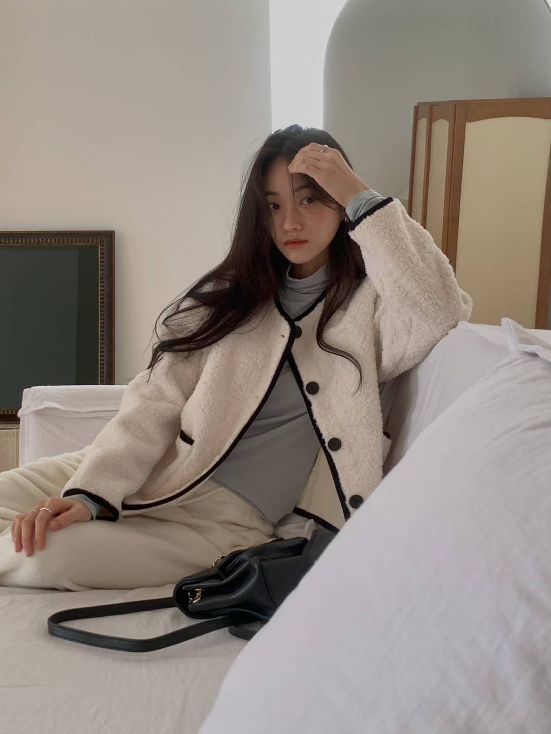 c20705a1082b91ed7c6da862ece18e22