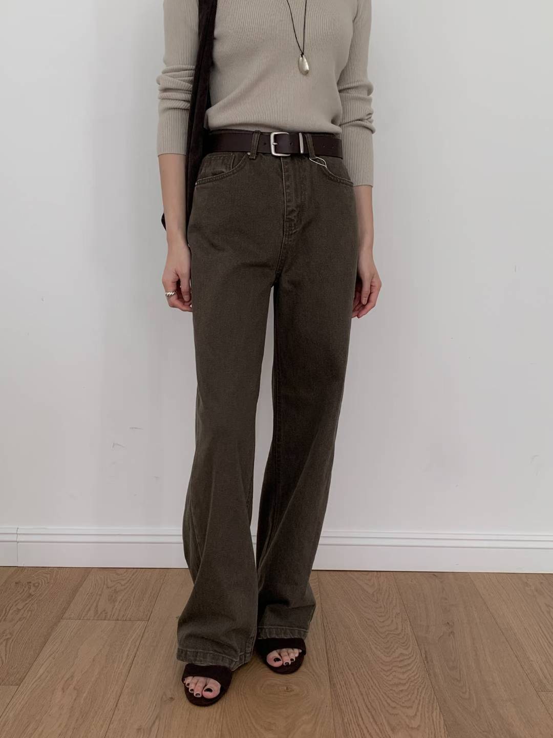 23d8e63f84e418222521c985bd34959a