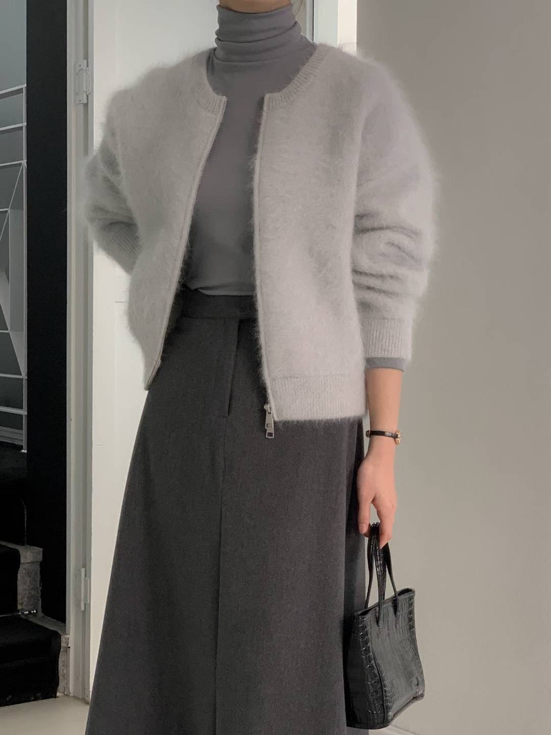 e986ab064598f71f26a5f43f2418bb04