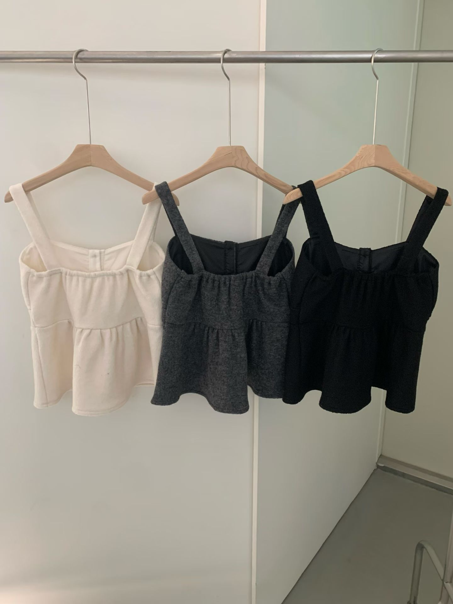 1aa37324f5bc1803f947bbc6befb383b