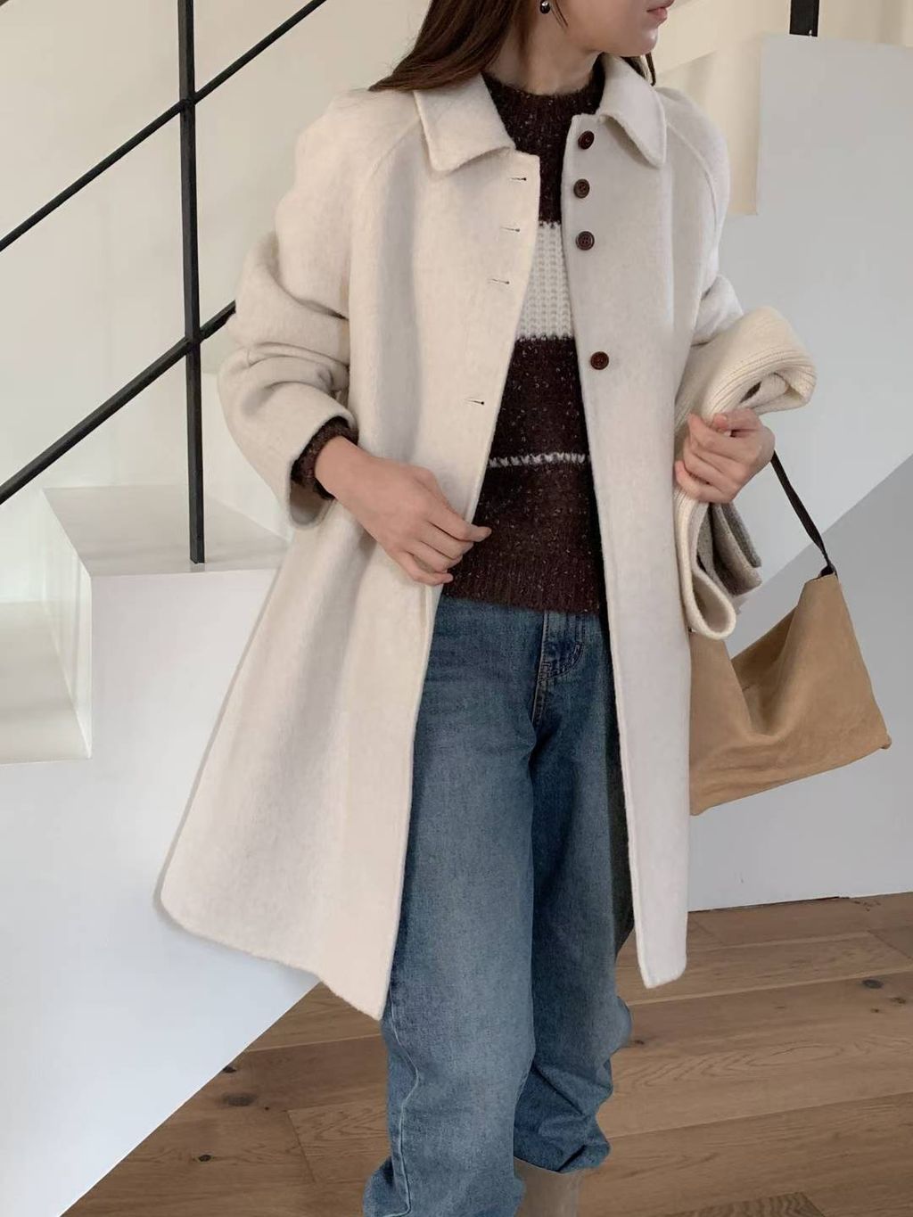 24424fb78ad3a705c44199dd8ea4e66d