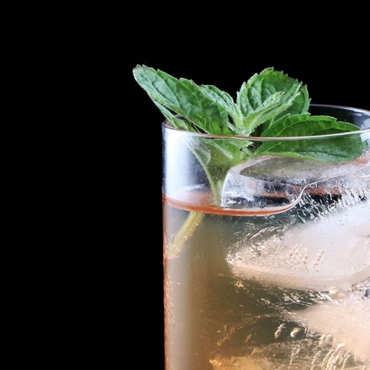 高硼硅薄高球杯_2