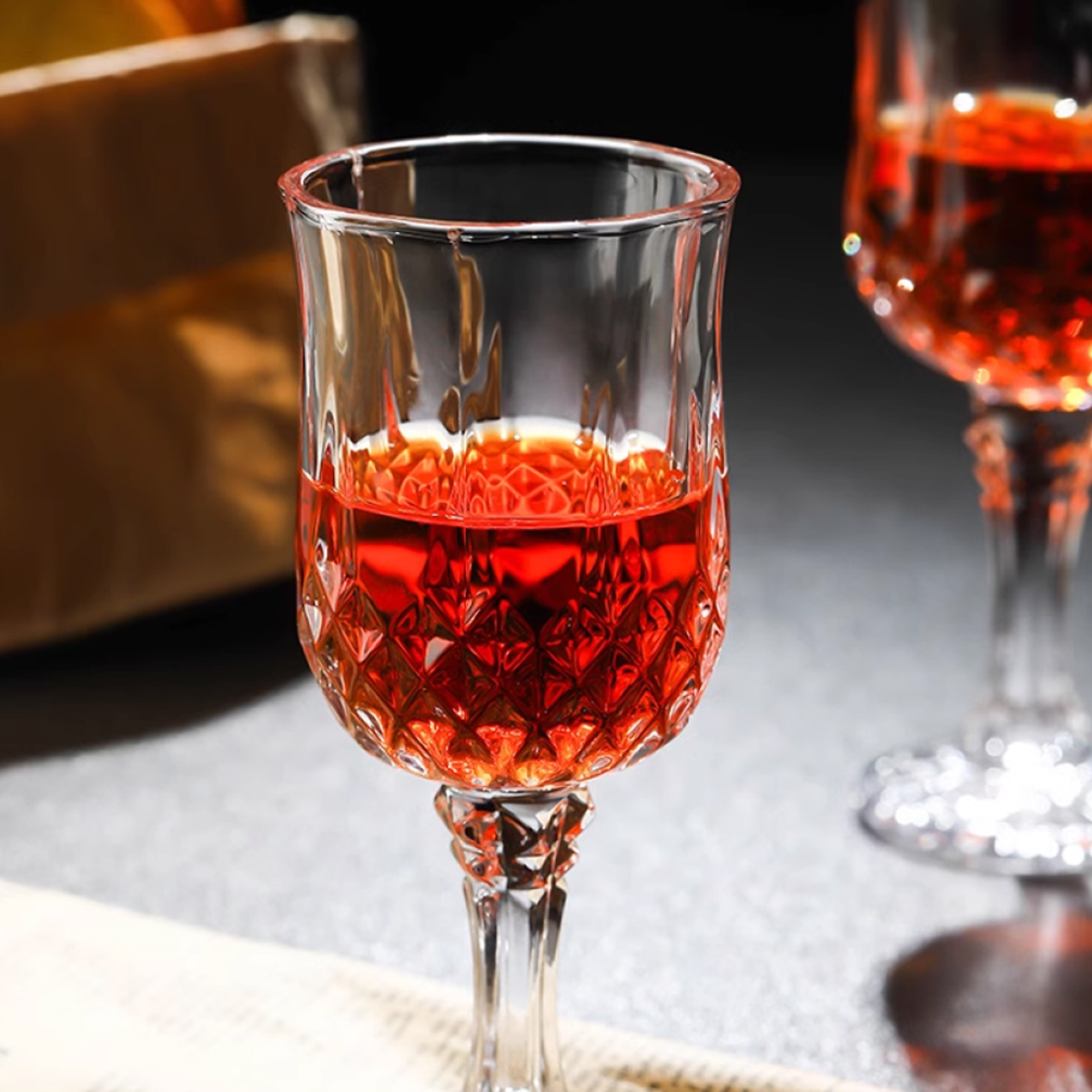 鑽石浮雕高腳杯_11