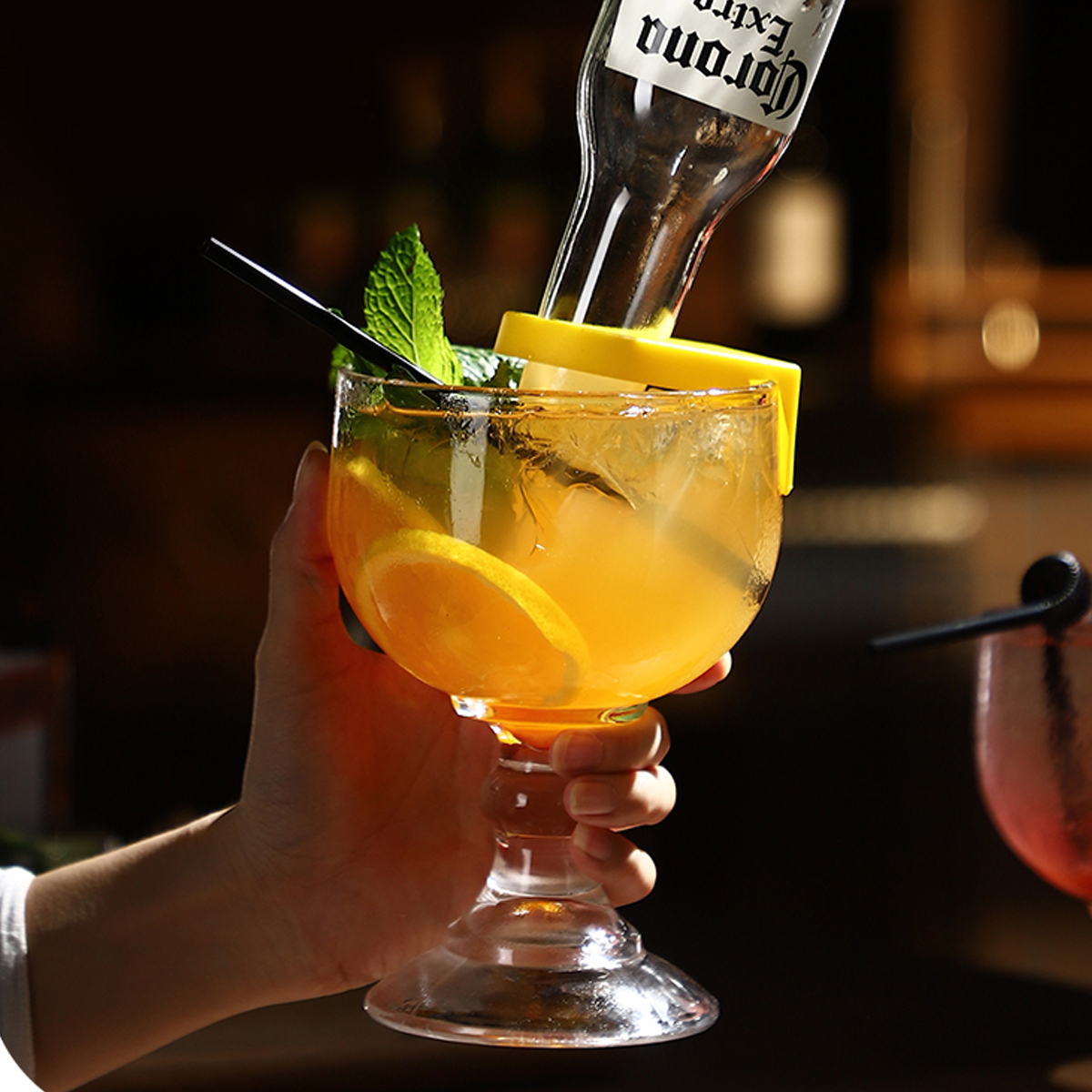 啤酒卡扣專用杯_3