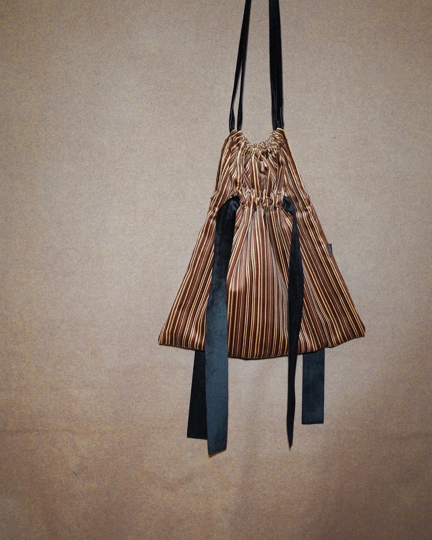 34EB6F2D-7B7D-44FE-BD41-0C730FE40C30