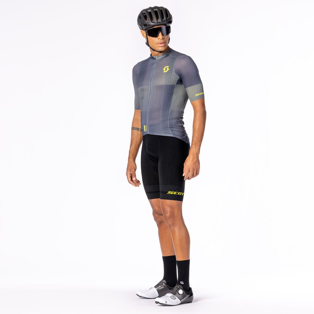 2023_Bikewear_Studio_Men_RC_Ultimate_008