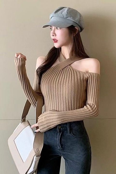 24046970d523d995ad1c3347d5a1943e