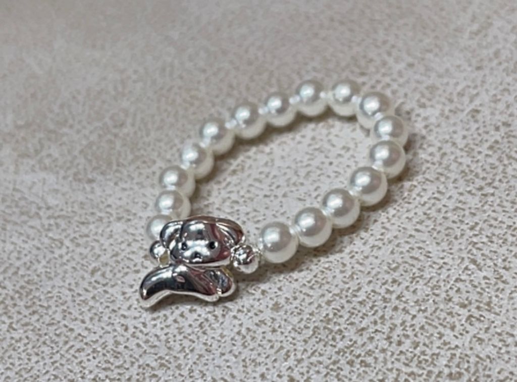 CF1F4D8C-F5FE-4641-A441-642D3441E750