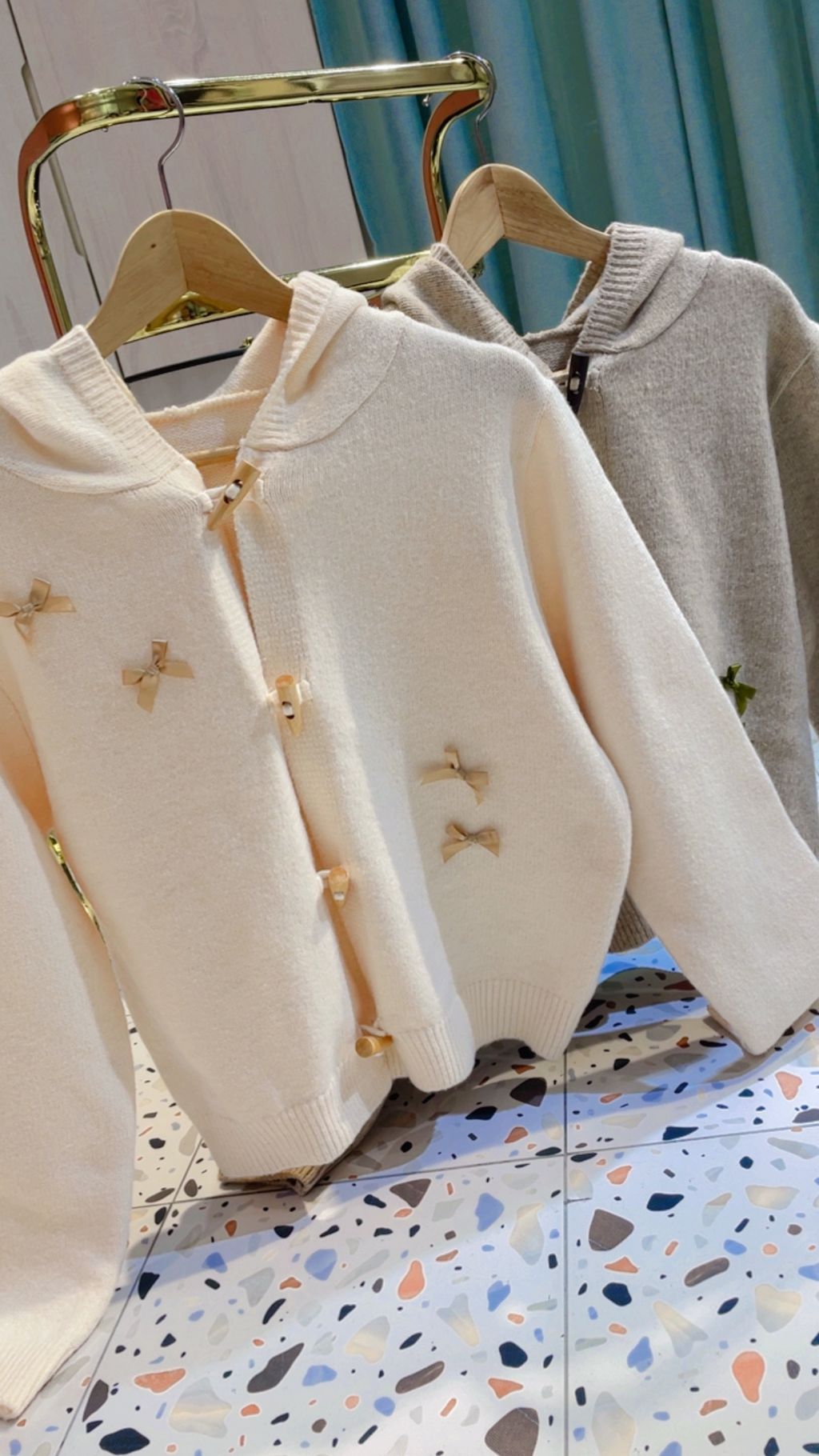 747ADC68-9591-496B-B360-DFE1927A70BB