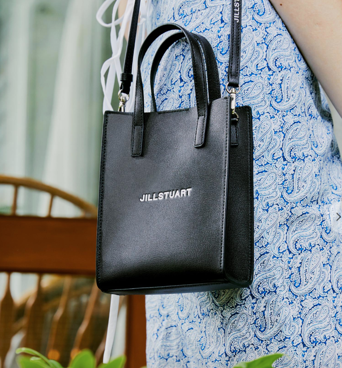 Jill Stuart Black Logo Color Cowhide Tote Bag Hyper Malaysia