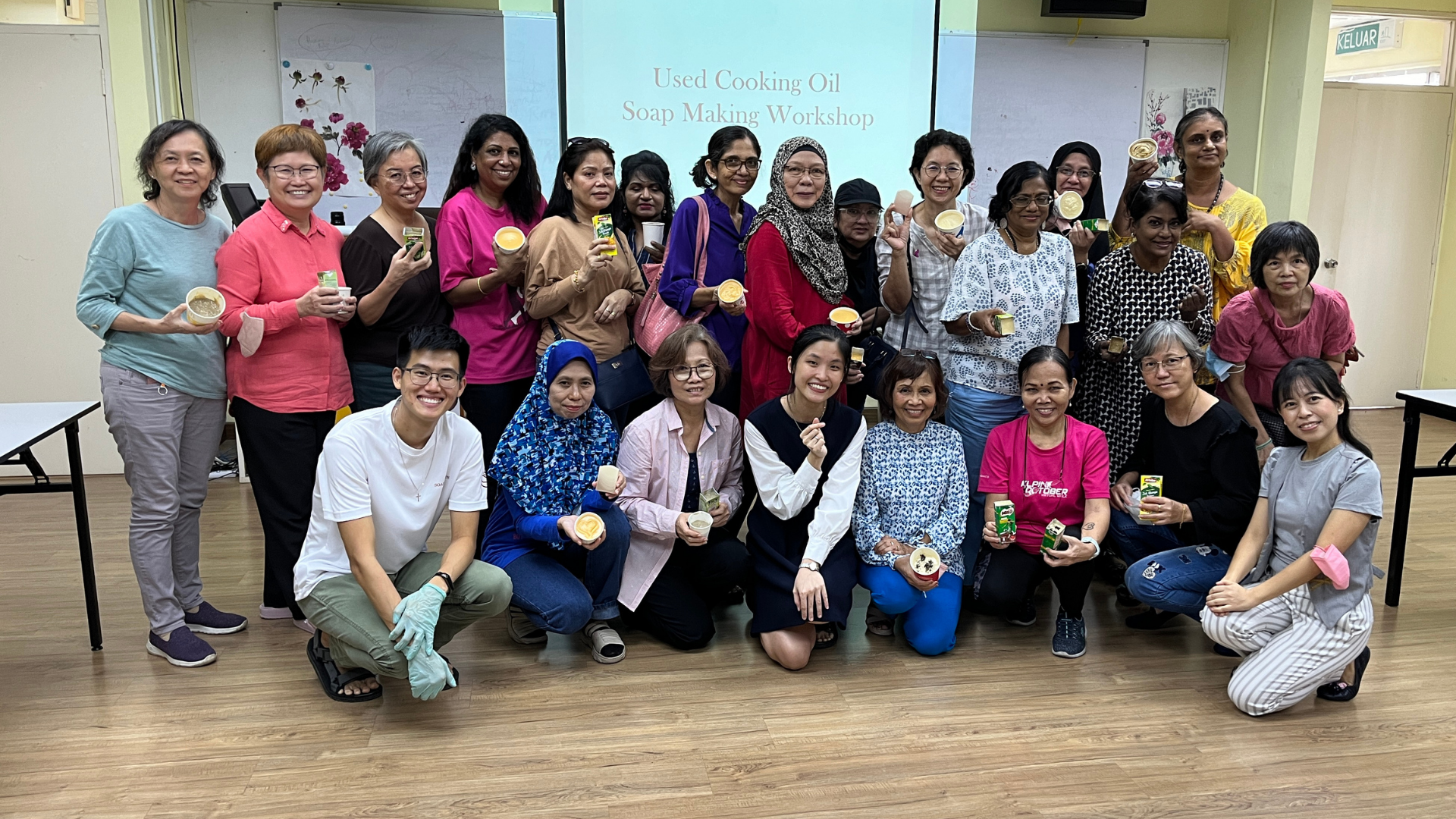 Turning Trash to Treasure with Pink Unity of National Cancer Society of Malaysia