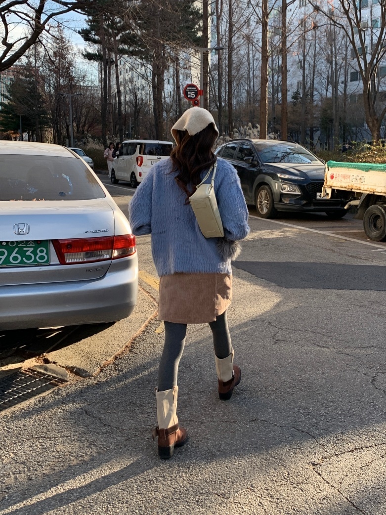 batch_477ed8f01vf9c790f175899aab08d690