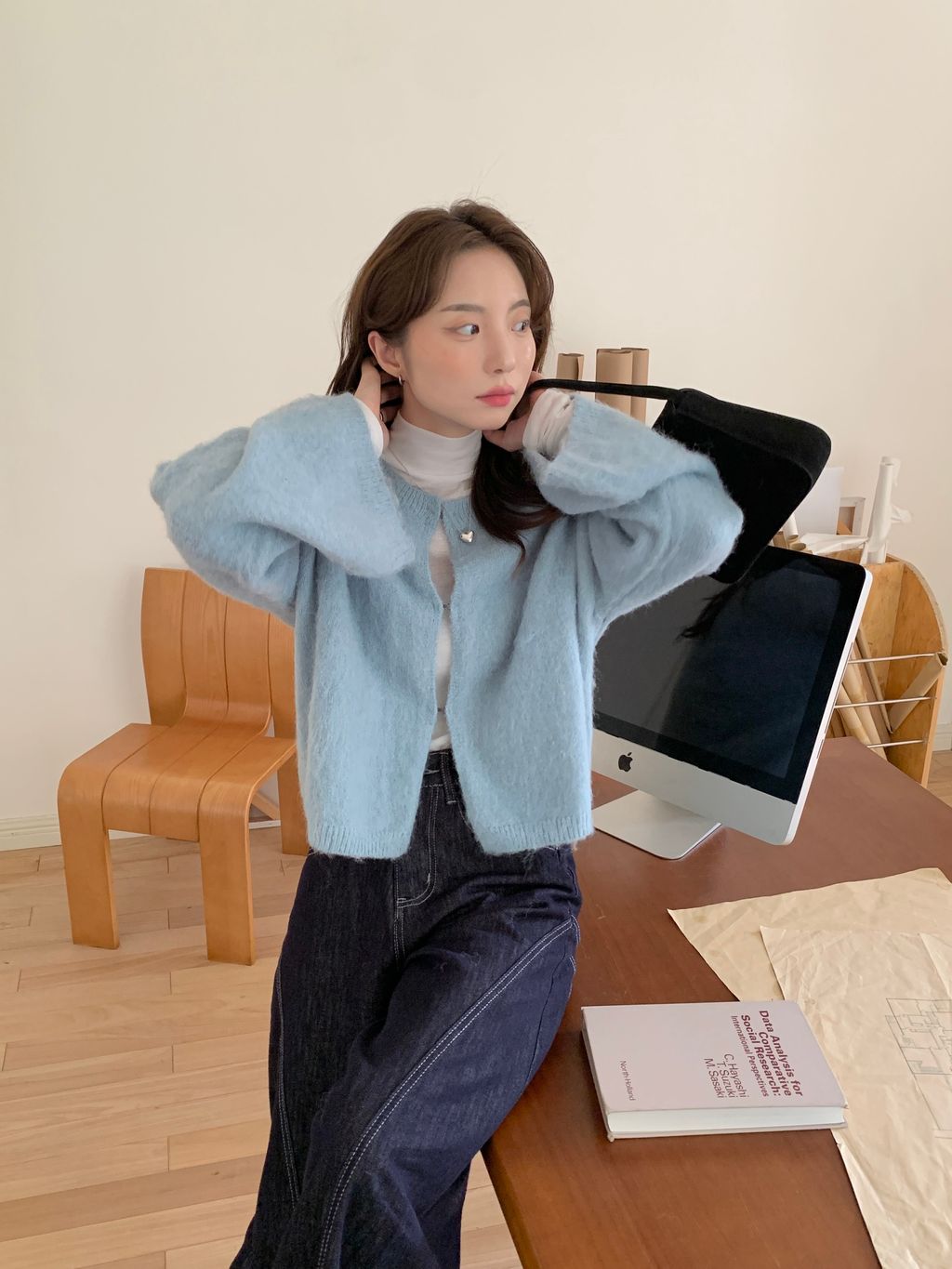 e3c4eefd7h7cb3de1f4f9a4de81bb18b