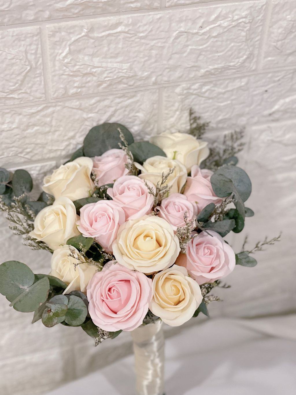 8715FB72-9F29-49DC-A17E-692F846DF86E