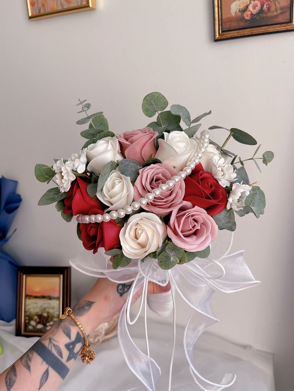 06BA096B-5B8E-40F5-9839-9EF87E792DD6