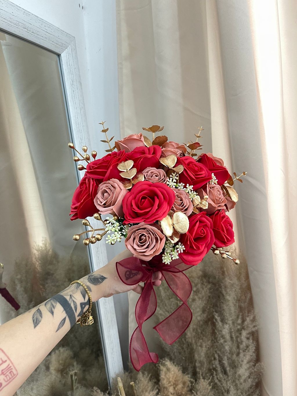 F7B152C5-17E1-4943-916F-AD5E8D342A8B