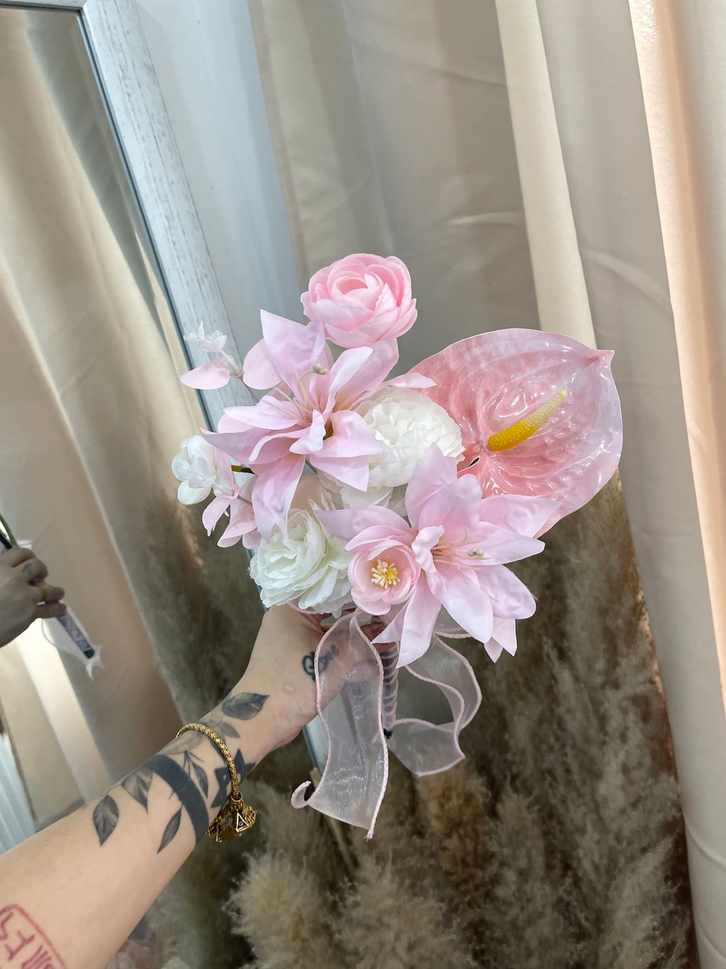 AAD52438-83AC-4E29-A4E1-DBEF8FA077CA