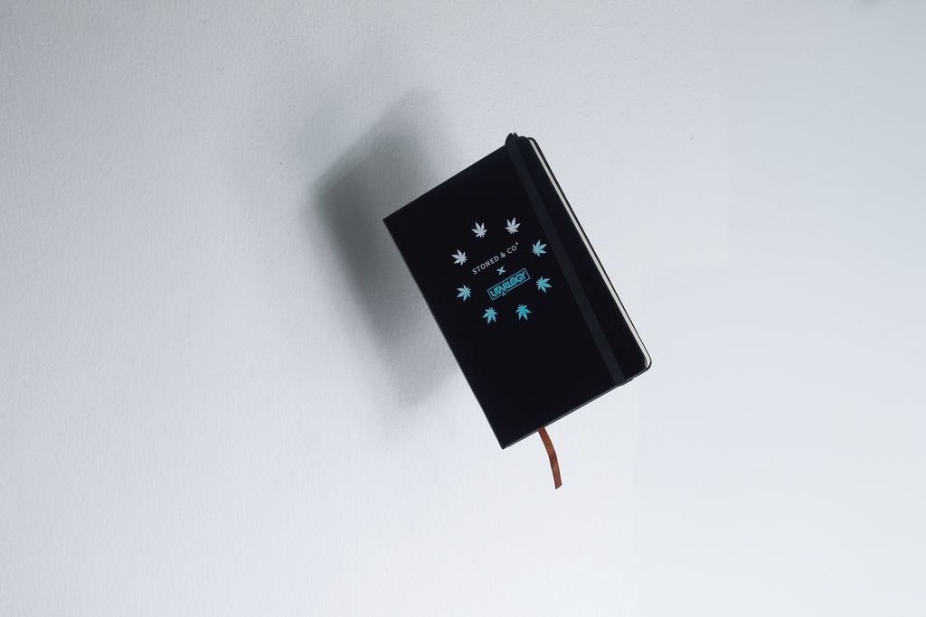 UTARLOGY Notebook