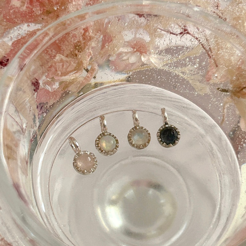 tw-11134207-7qul6-lgphjd255nhoab