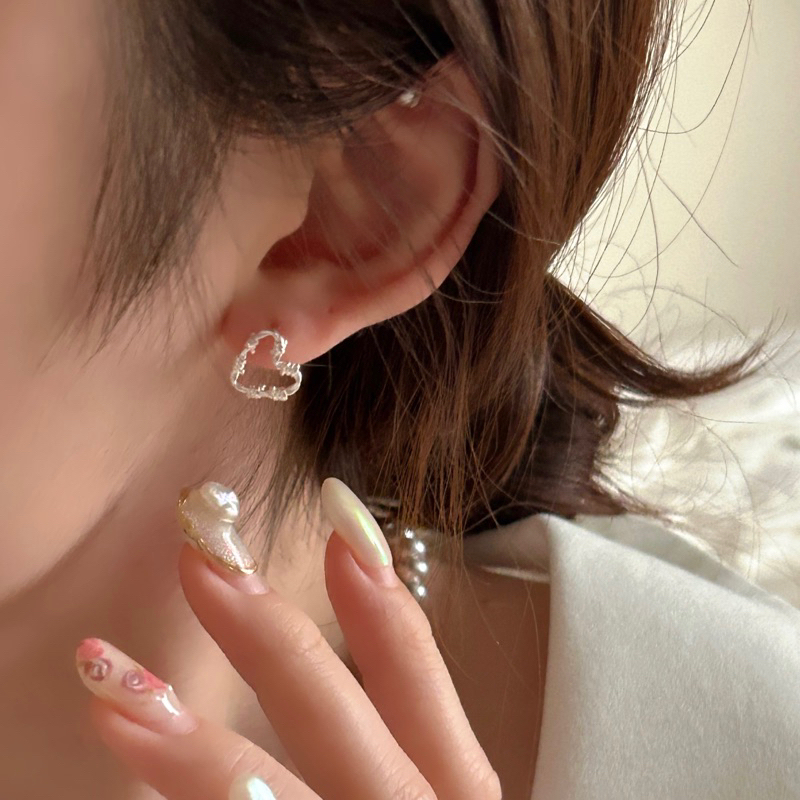 tw-11134207-7qula-lgp6920o25uxf8