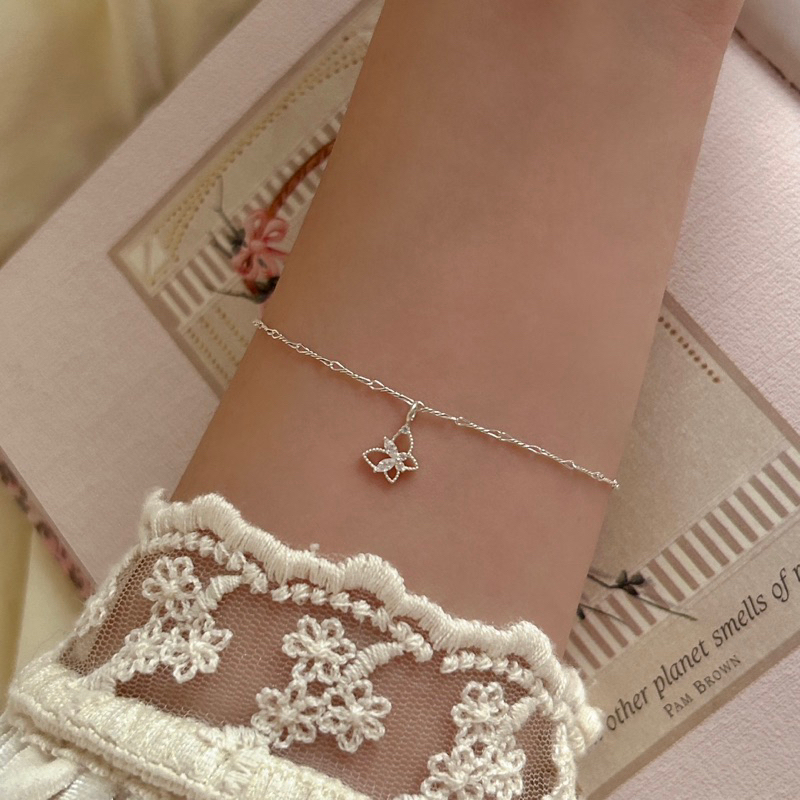 tw-11134207-23010-sg02f1r8bimv8e