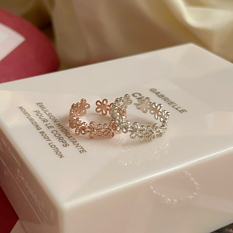 tw-11134207-23010-wjuv9hrp5hmv1a