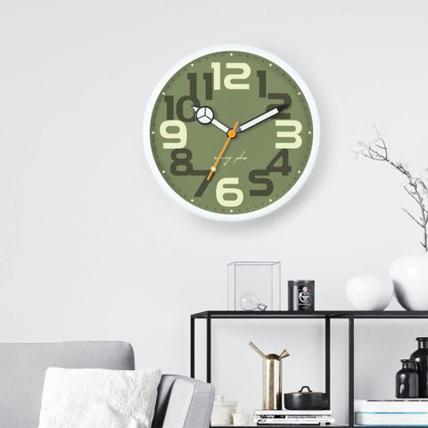 【Carry Plus】深綠恆時12吋夜光掛鐘_1000px方圖_工作區域 1