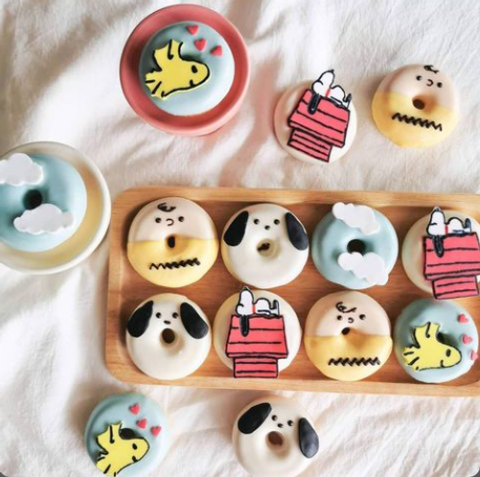 Snoppy donut.PNG