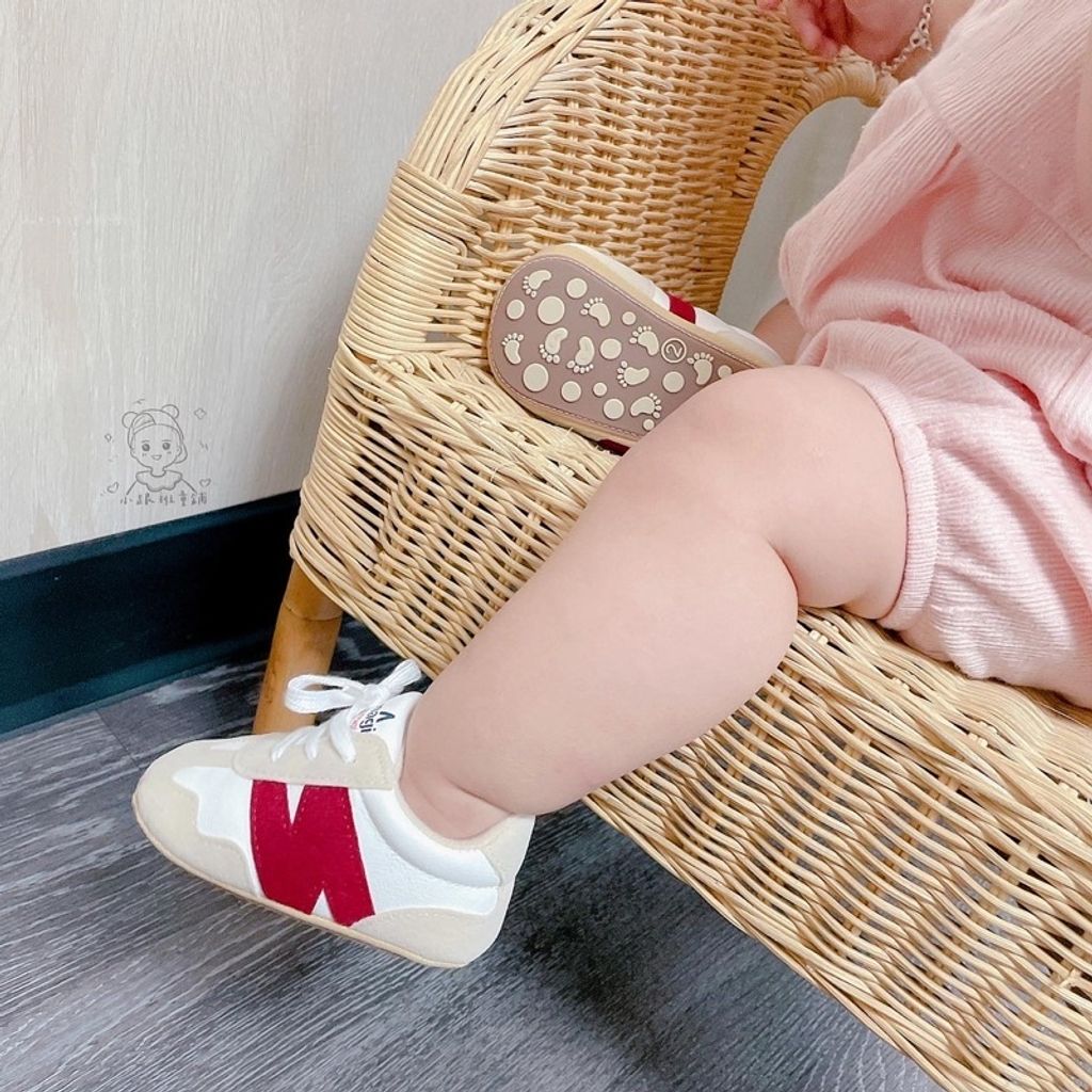 12f66b5b4aaafa208dc61a7eee90c80f