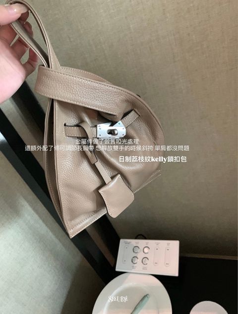 B68F658E-5E80-4241-BEB6-DDD255AE4862