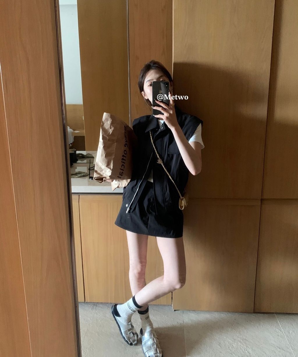 C42AE0F4-1F55-49B2-9F75-D6F348EAC562