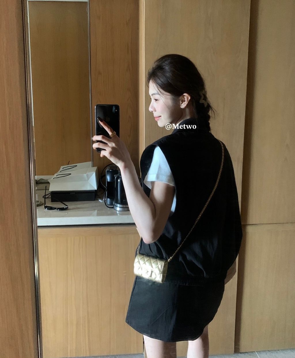 2A75F5FE-D632-49D3-A5A6-E073C15522D2