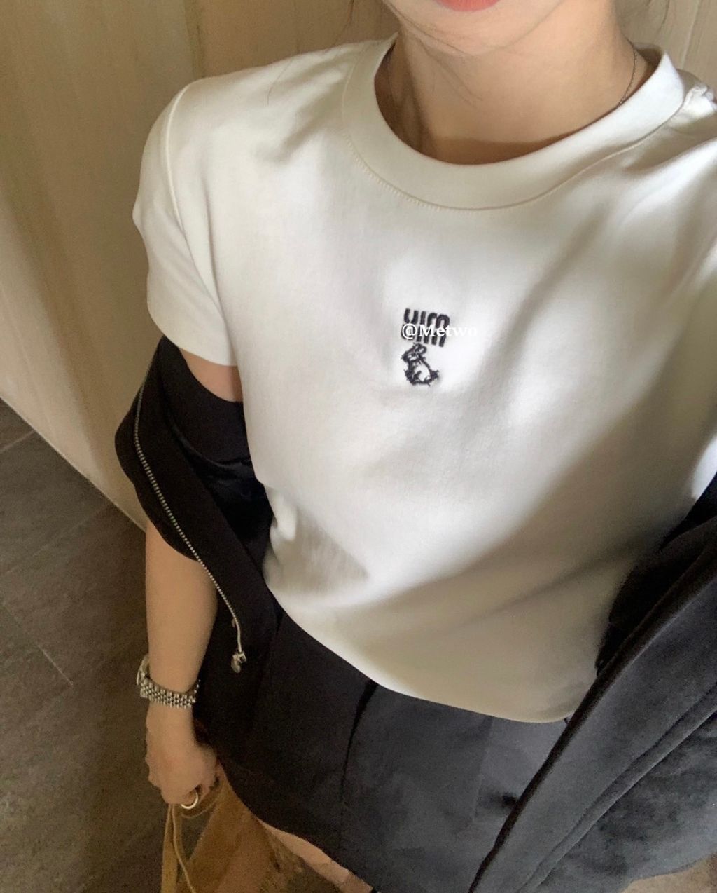 67FDCC5D-ADB4-4EED-9356-D862D026B20B