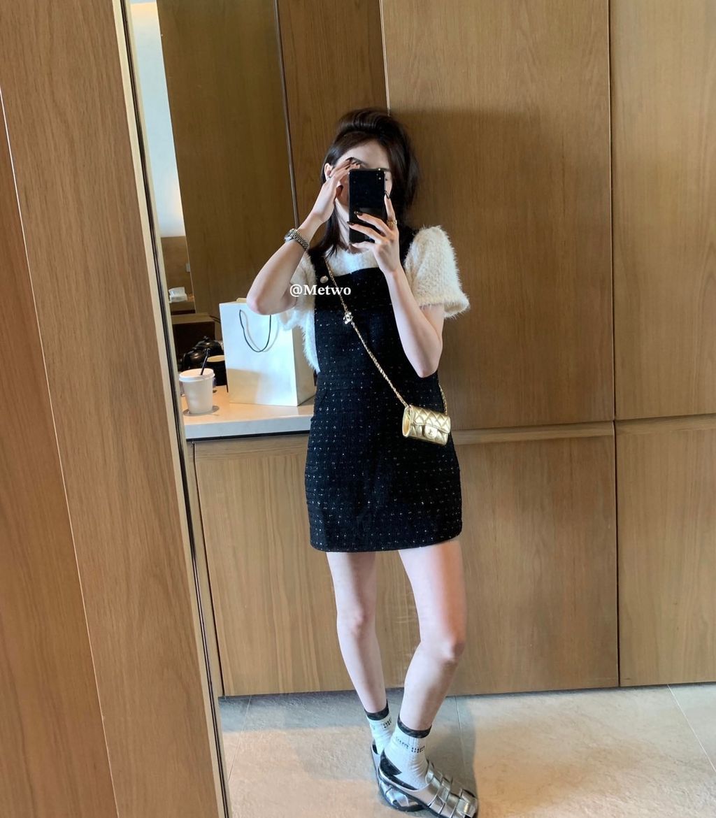 889E1B9C-F2F1-475C-A1F0-107CCAB04878