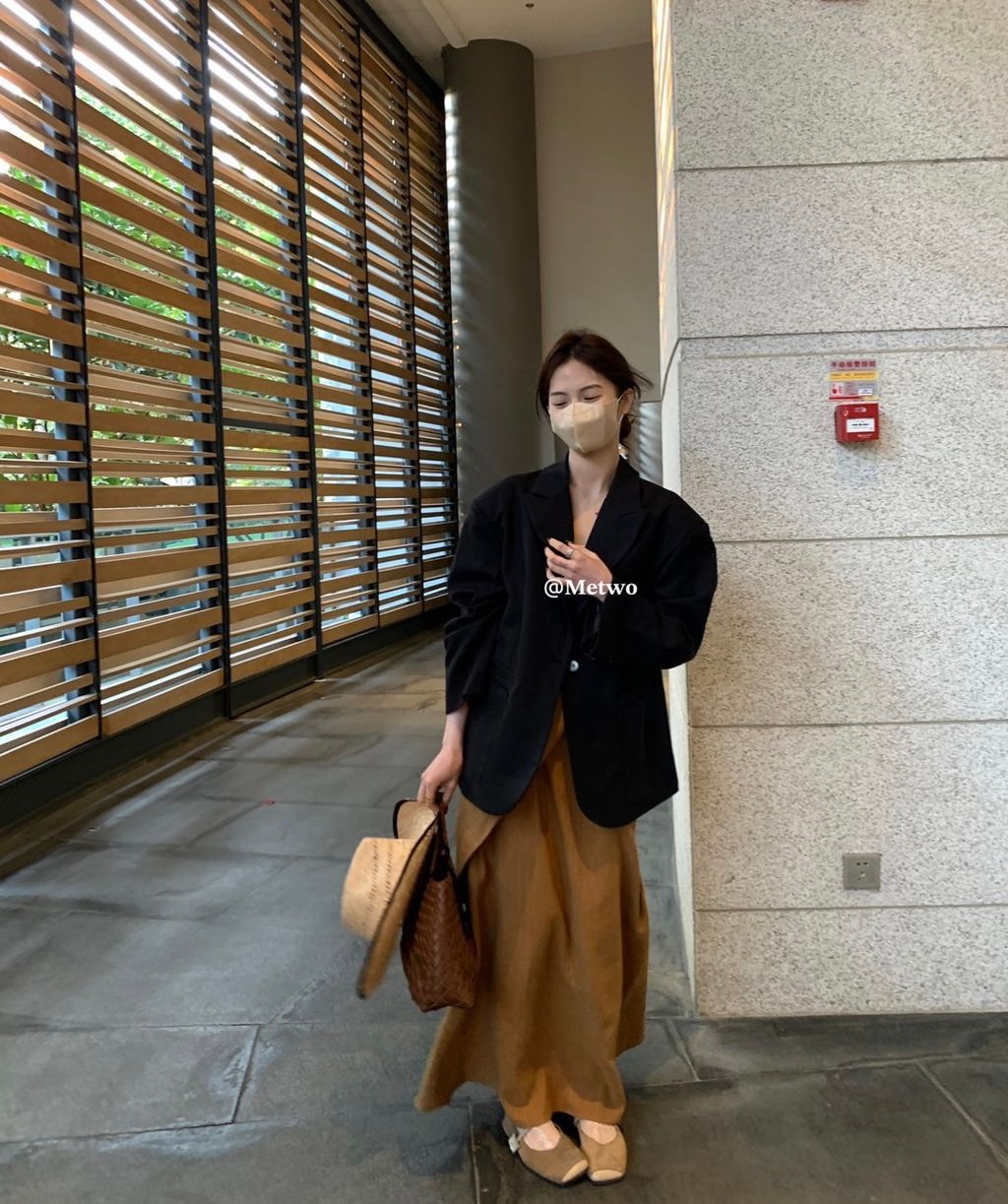 35B3A9DF-B67C-41E7-A74A-DB963B5F475E