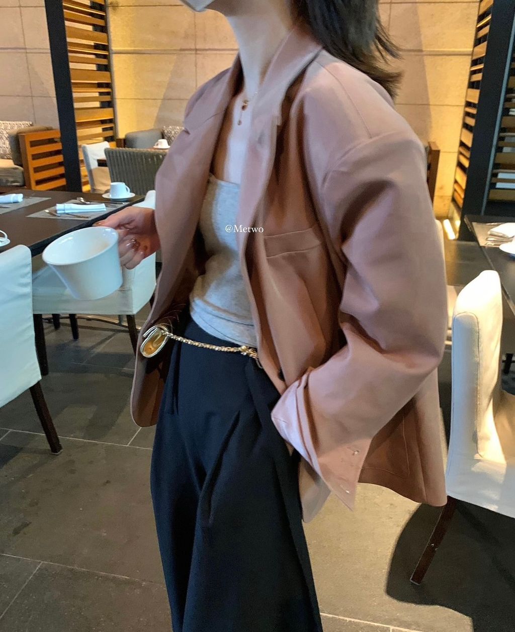 D4522970-CEDC-4784-8C6C-66757590F588