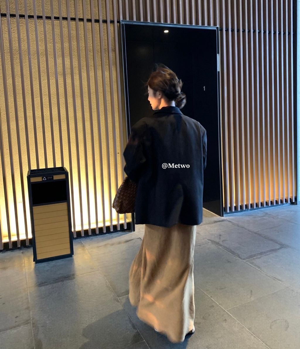 450E8FFC-DE48-46B5-AED3-A584083C7F2C