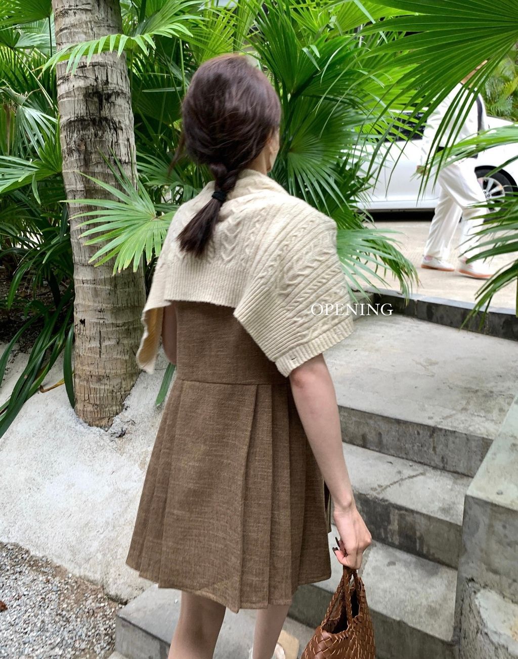 9C7709DD-188F-46FE-A47E-2B920DE36760