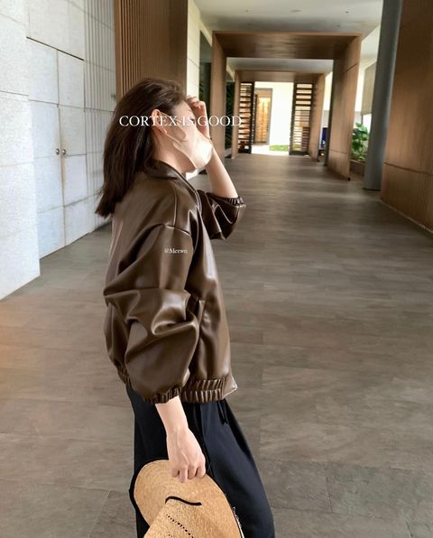 15909044-86B2-4807-81D1-478F6D41AF98