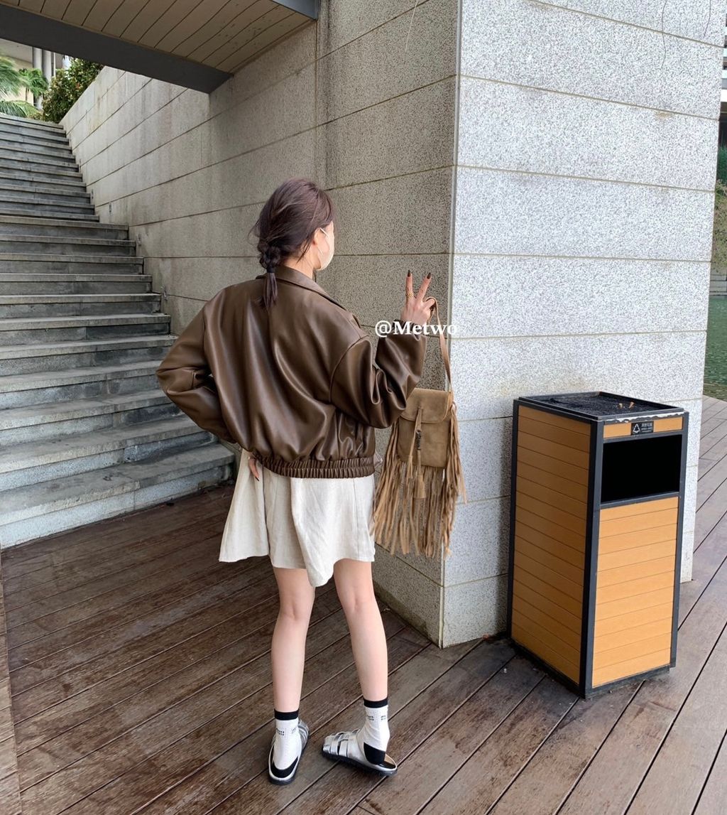 DDC66CB5-0DF0-491C-874D-63DE5DDB9736