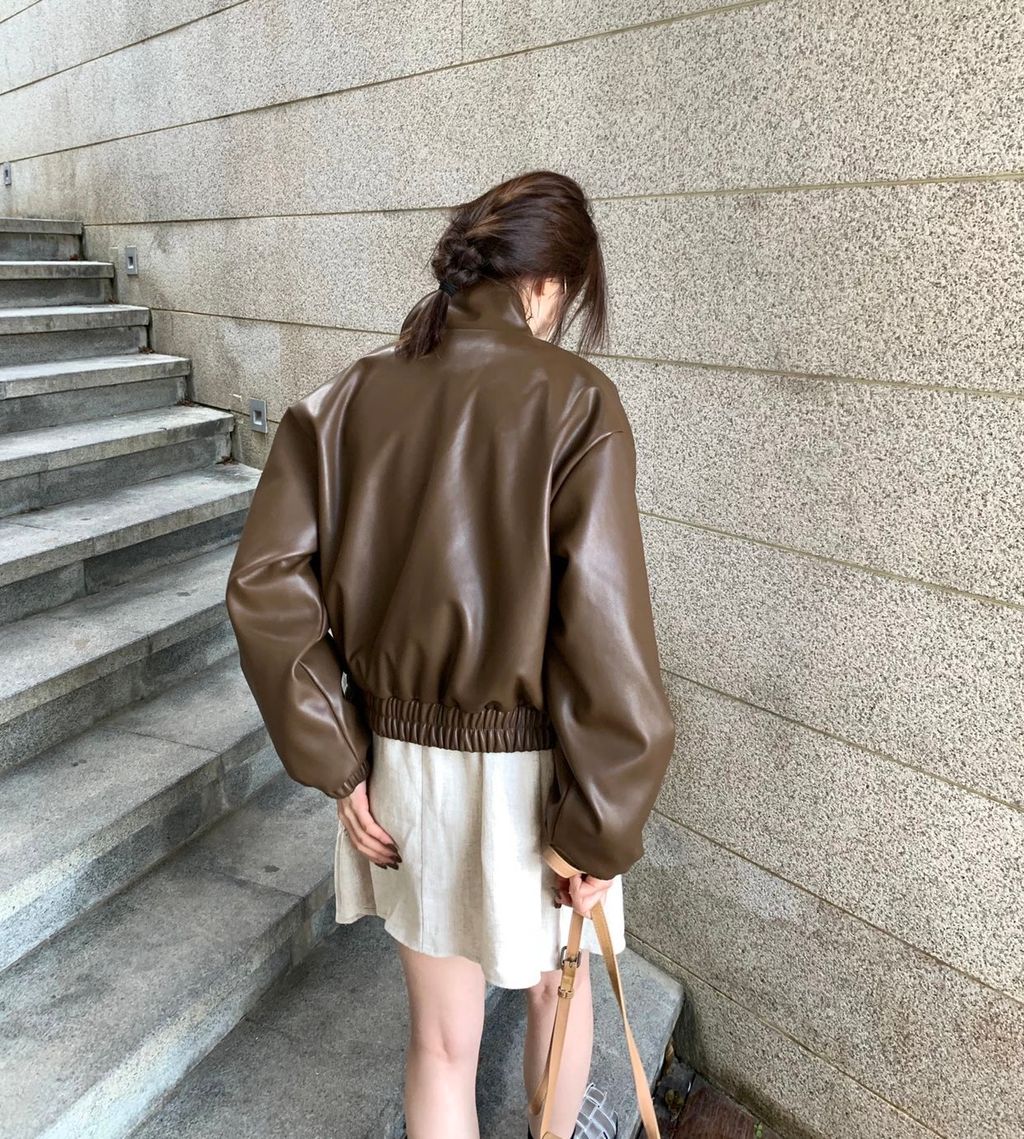 27A5B846-6A5D-4301-97D4-5E9FB50D1E7A