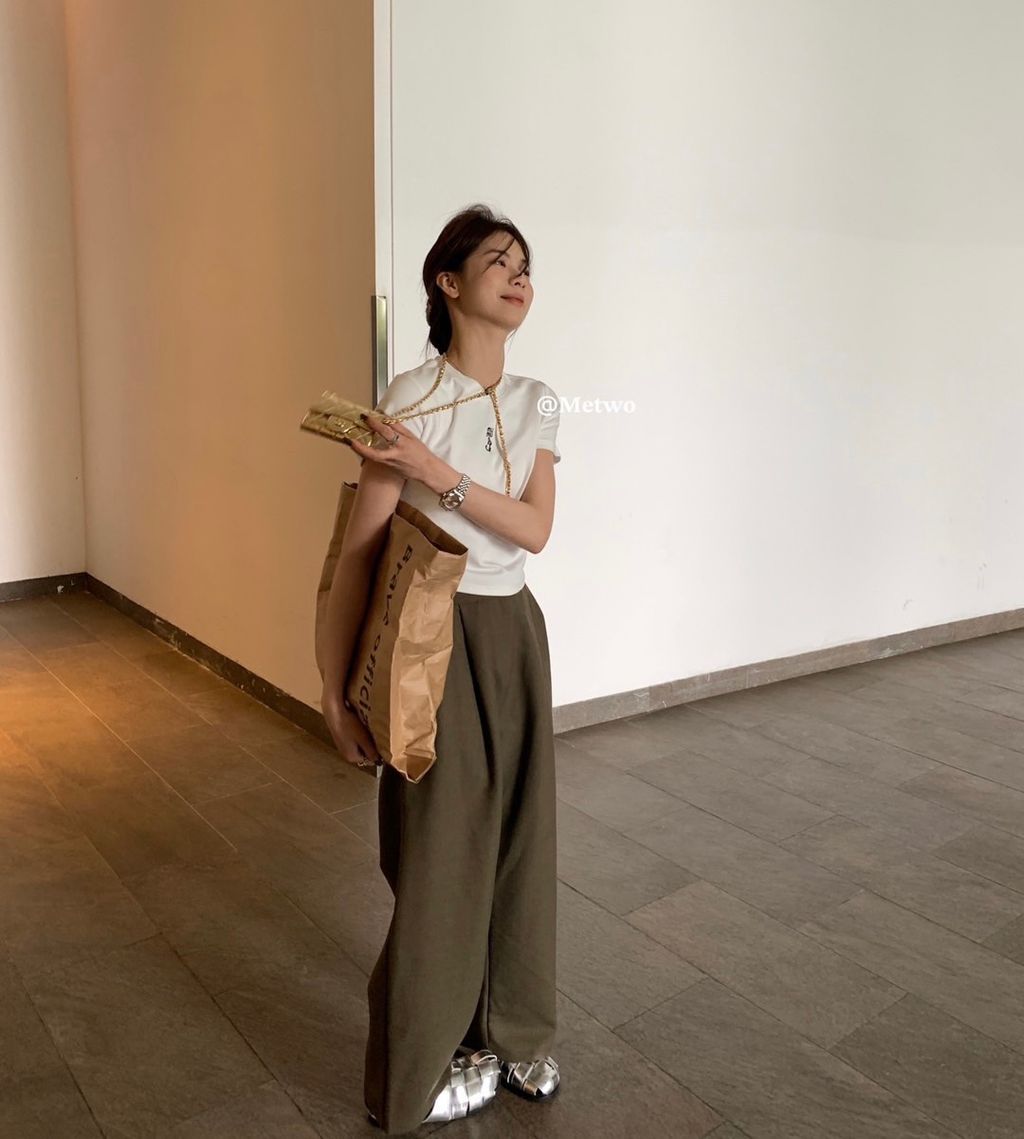 6CB7738D-49BE-41AA-A011-B95409211BA9