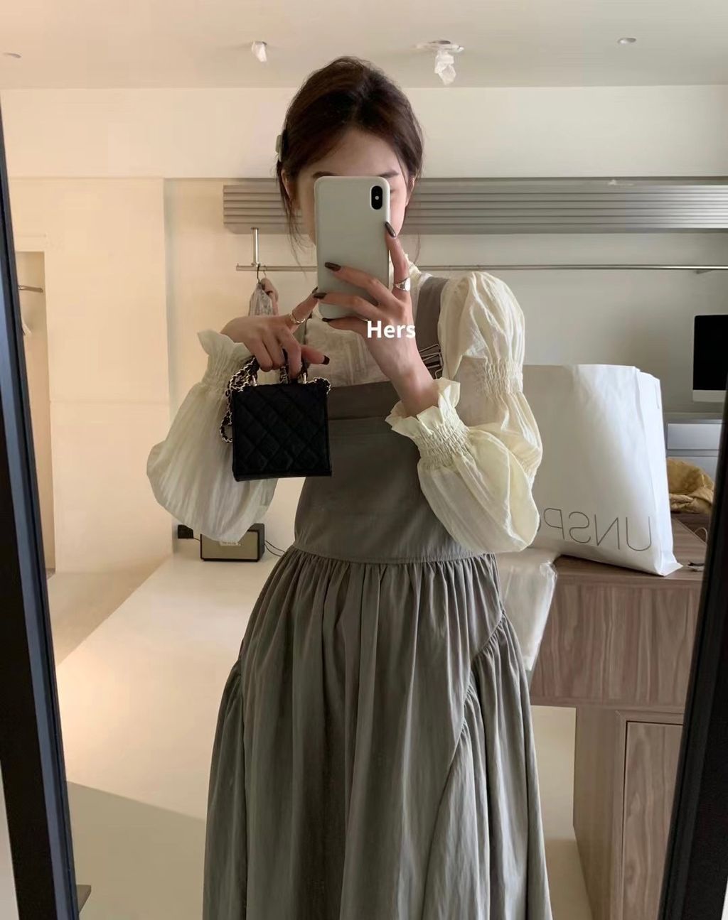 DB82EB78-2492-4A72-9994-2E3863CE540C