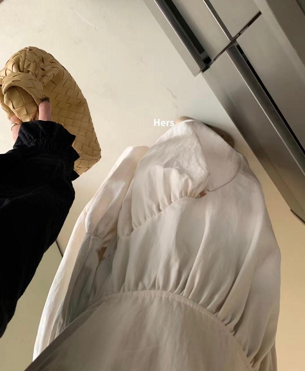 26173EB1-E616-4597-BECC-6F2071AF8F69