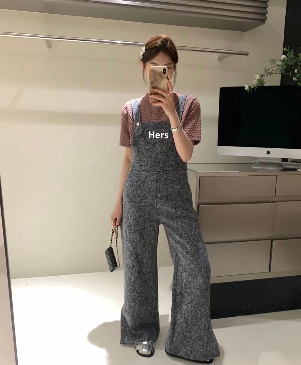 05E76FA4-DBC8-4124-BB57-FC92F9985110