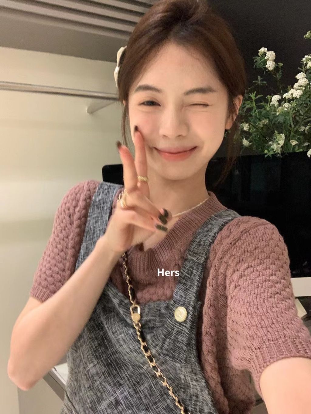 7CBDA7F8-4A7E-41F1-AE35-30D512151014